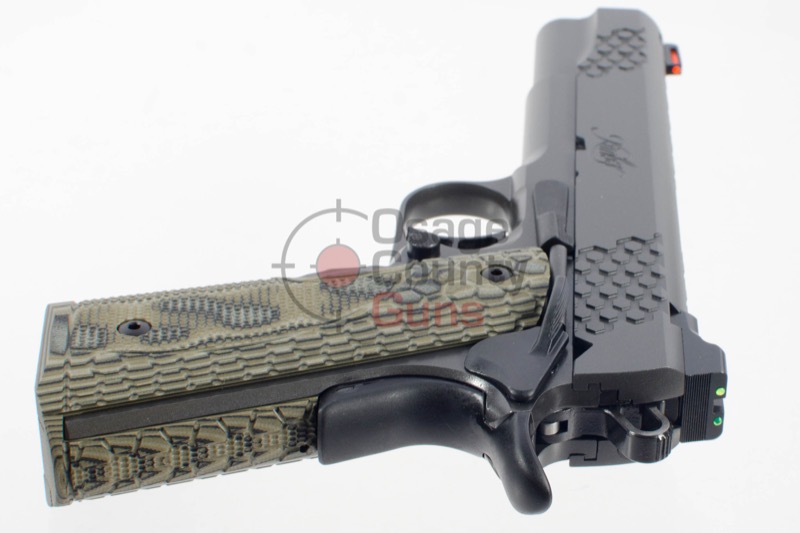 3000359-06.jpg