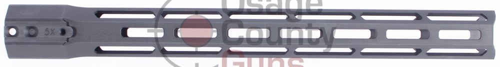8900470-02.jpg