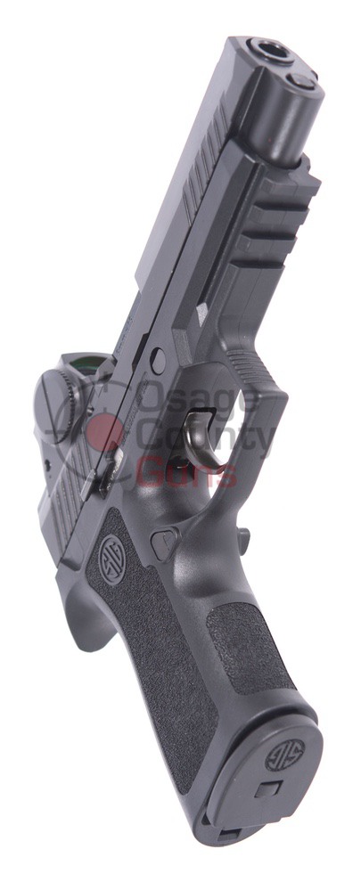 WM17-9-PRO-BLK-RM17-P-03.jpg