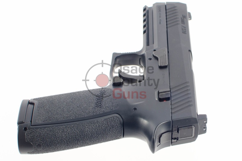 AIR-P320-177-30R-BLK-03.jpg