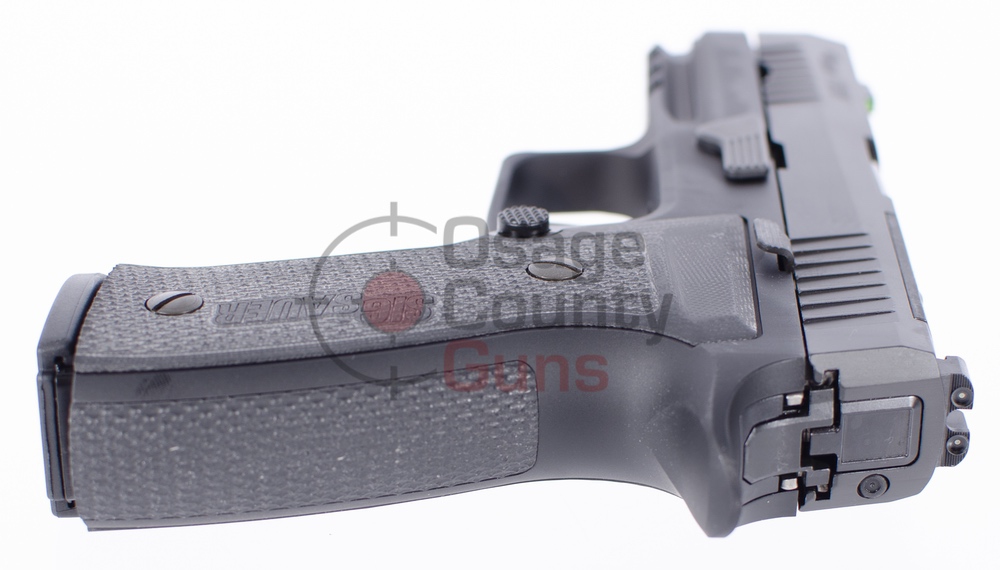 W320AXGCA-9-BXR3-R2-07.jpg