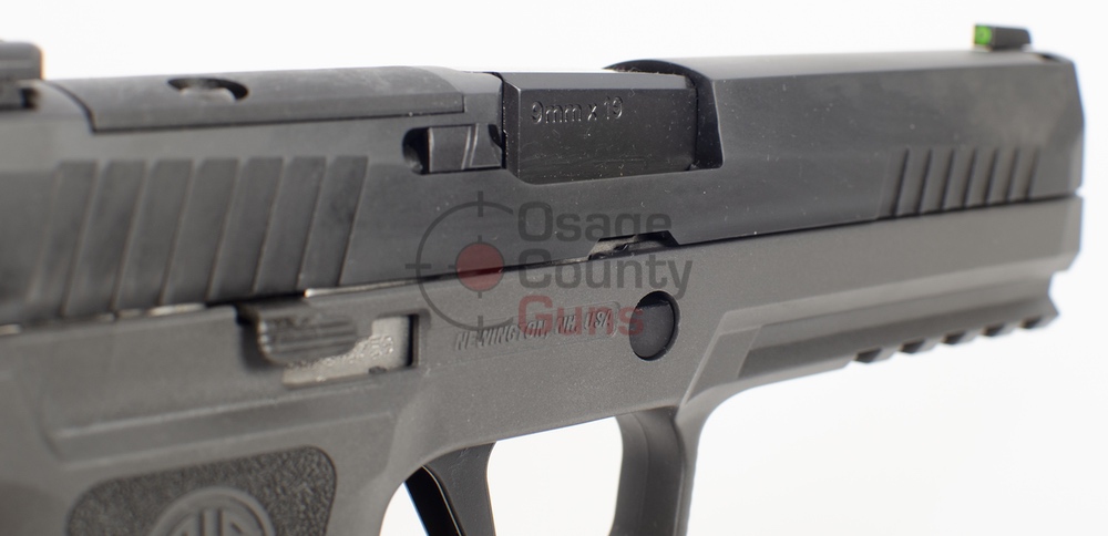 W320F-9-BXR3-TXG-PRO-06.jpg