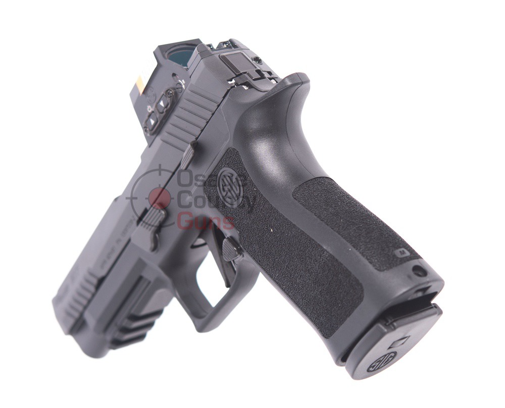 WM17-9-PRO-BLK-RM17-06.jpg
