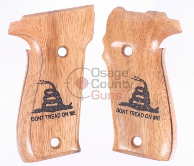 Sig Sauer P226 Gasden Grips by Hogue