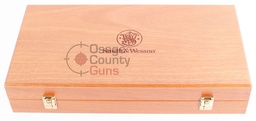 [P792184-BOX] S&W - Wood and felt revolver box